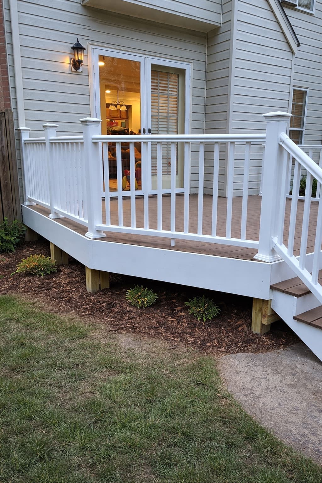 Composite deck with white railings