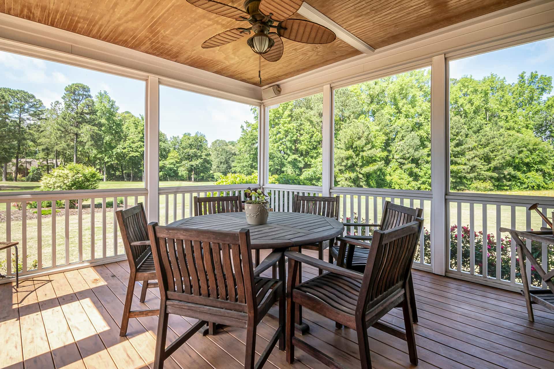 Why Spring Is the Best Time to Build a Deck in the Eastern Panhandle
